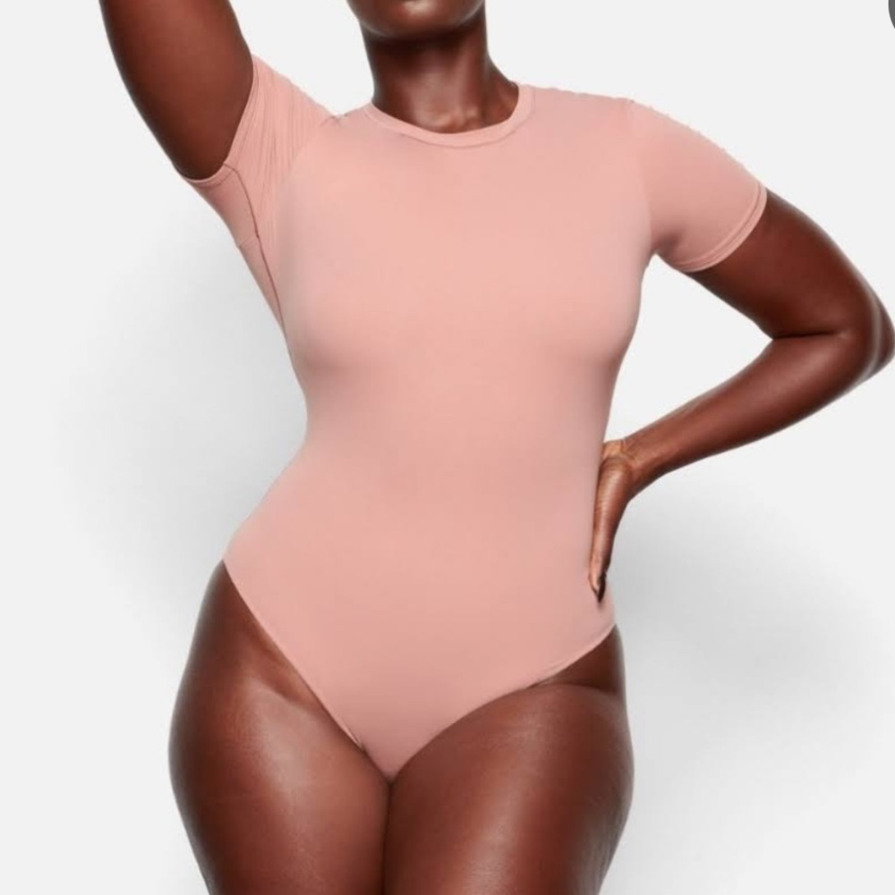Skims Fits Everybody Bodysuit